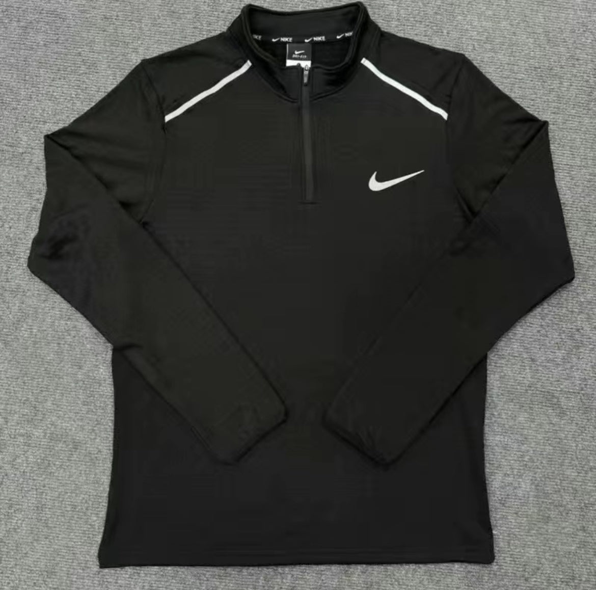 Nike Therma-Fit