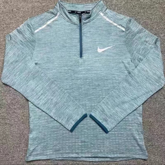 Nike Therma-Fit