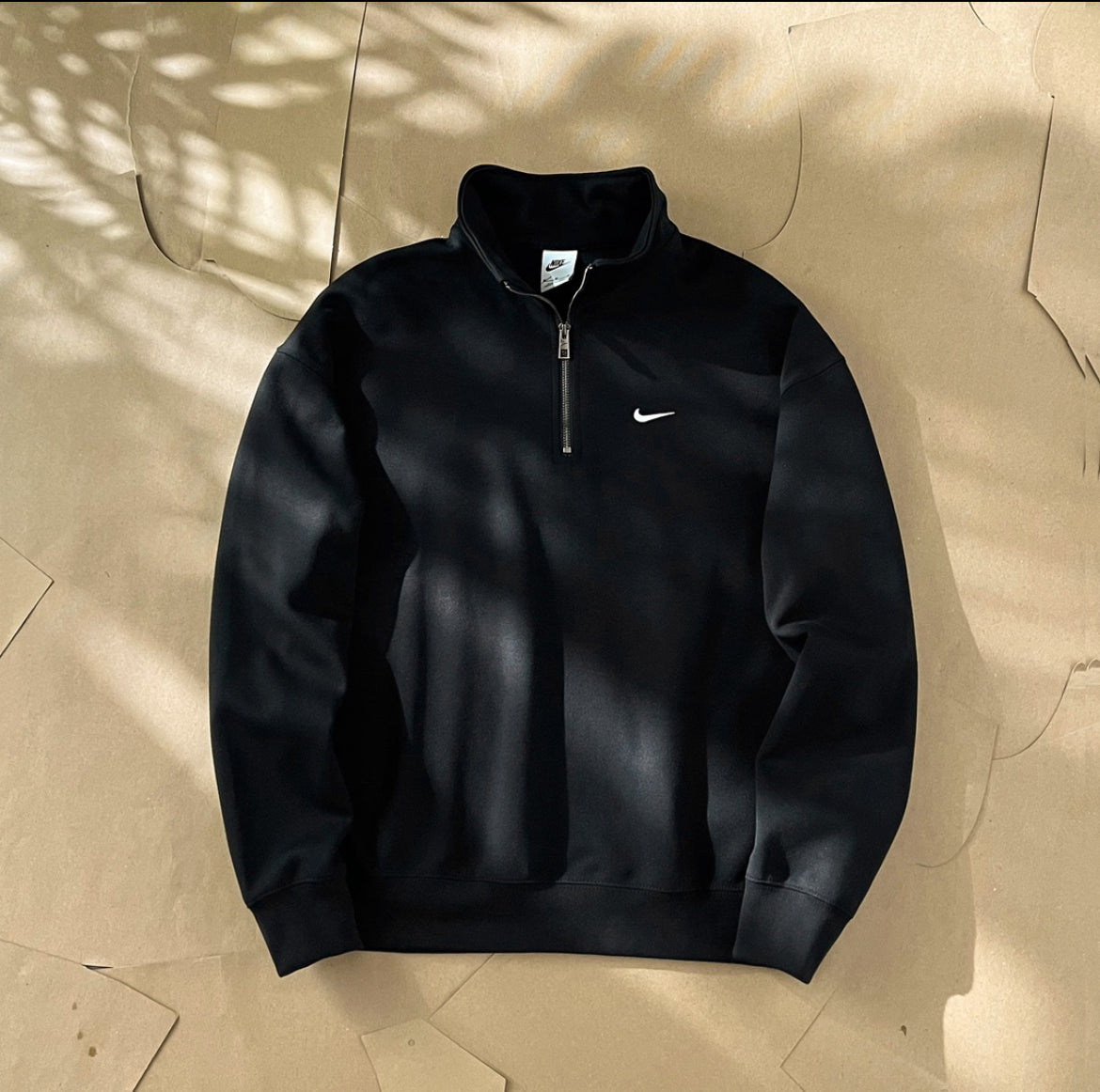 Nike Solo Swoosh